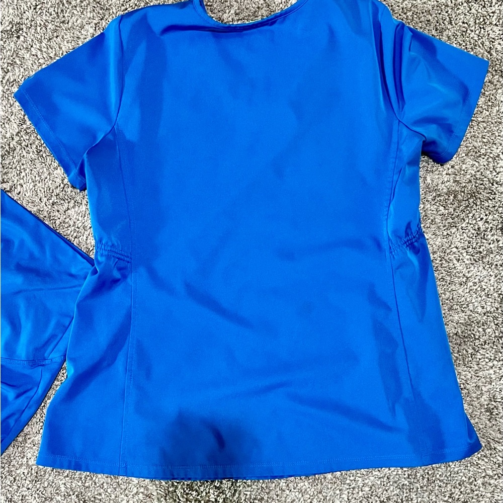 Healing Hands Maternity Scrub Set in Royal Blue - Picture 3 of 6